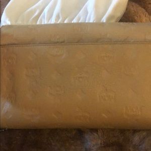 The back an inside
